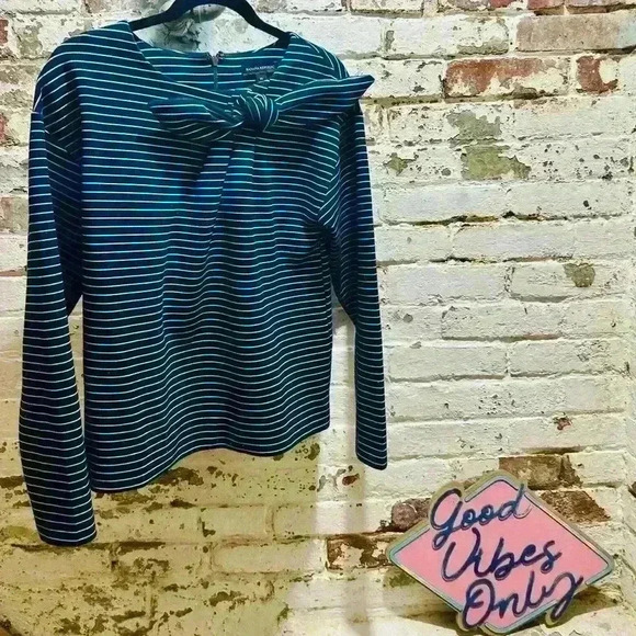 BANANA REPUBLIC striped long sleeved shirt in navy and white with bow at neck. - Picture 1 of 3
